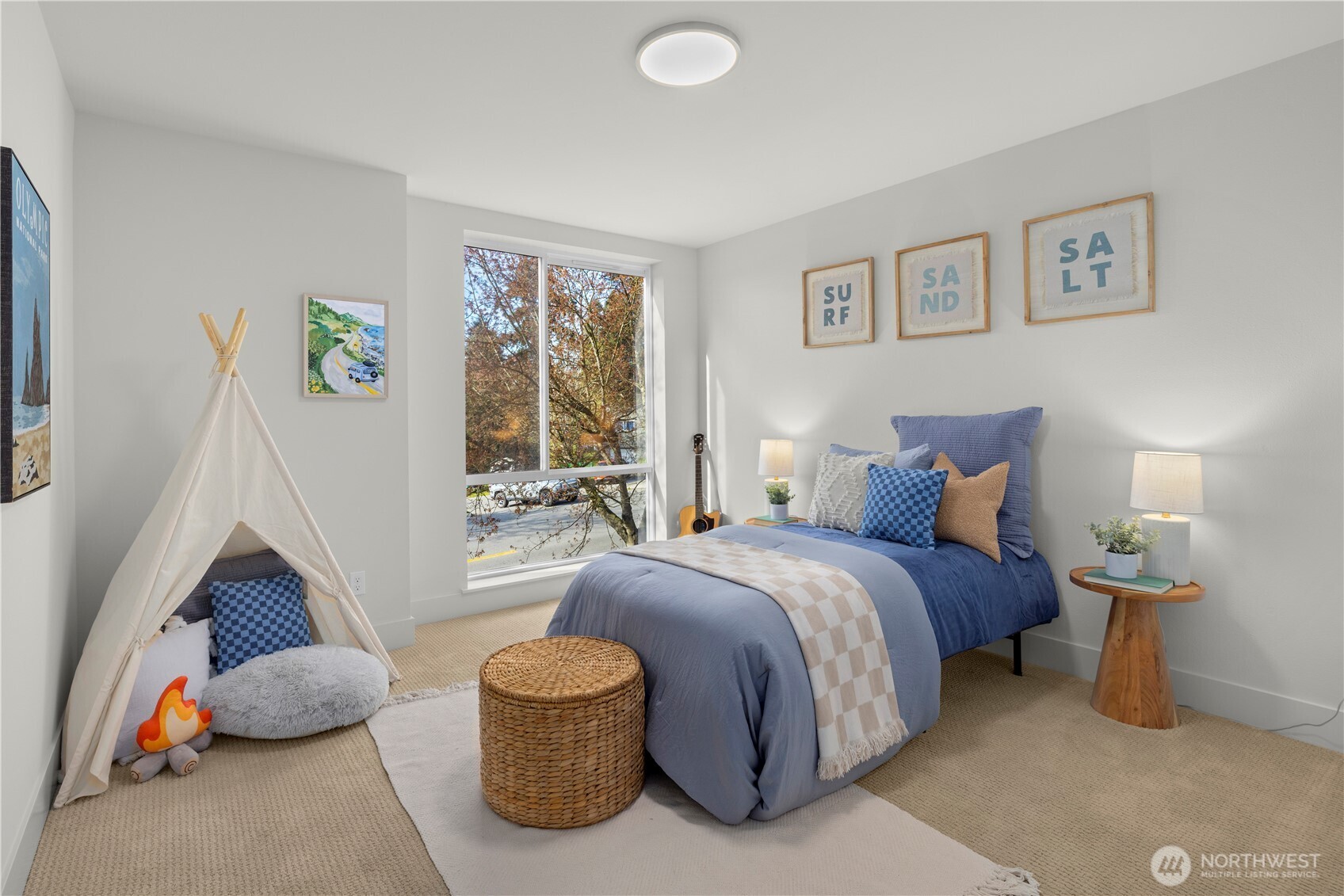 10162 Holman Road Northwest, Unit C Seattle, WA 98133 - Photo 15 of 38 Gallery Image 15