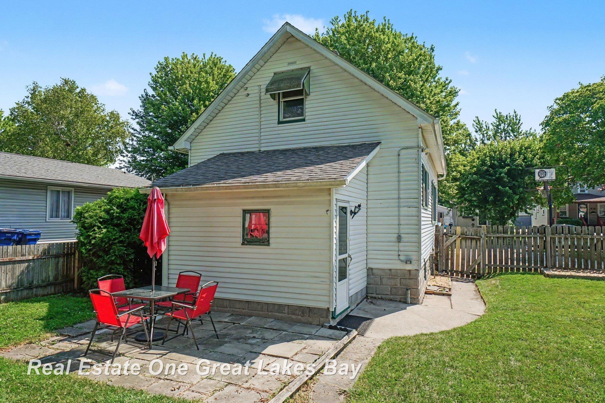 1008 South Sherman Street Bay City, MI 48708 - Photo 26 of 29 Gallery Image 26