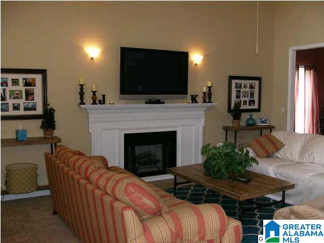 135 Cassy Circle Jemison, AL 35085 - Photo 2 of 21