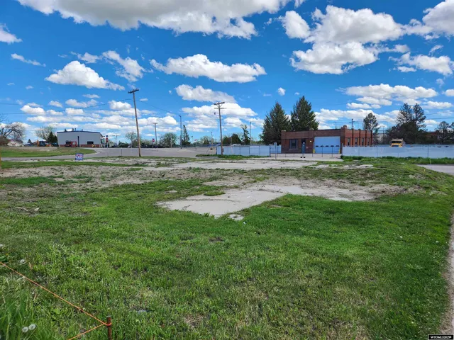 $25,000 | 504 North Main Street, Lusk, WY 82225