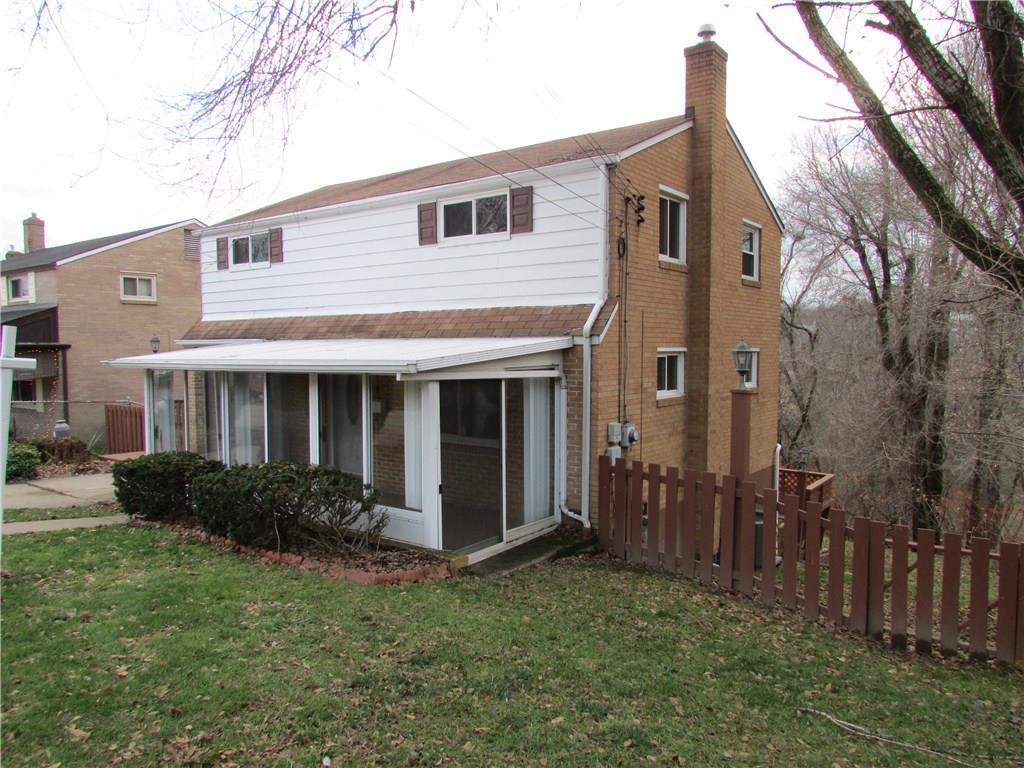 380 Pointview Road, Brentwood