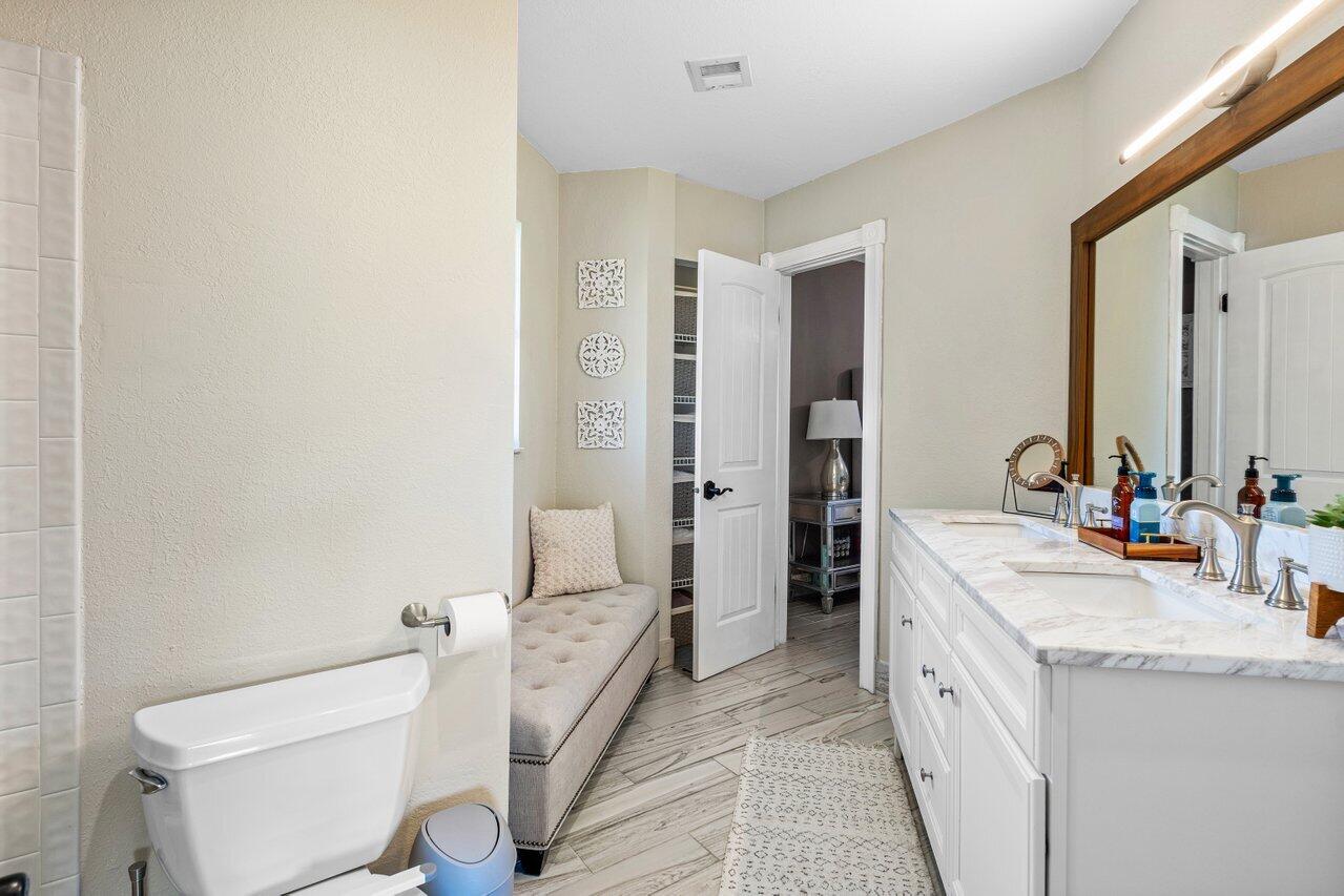 20784 Boca Ridge Drive North Boca Raton, FL 33428 - Photo 28 of 39 THIRD BATHROOM