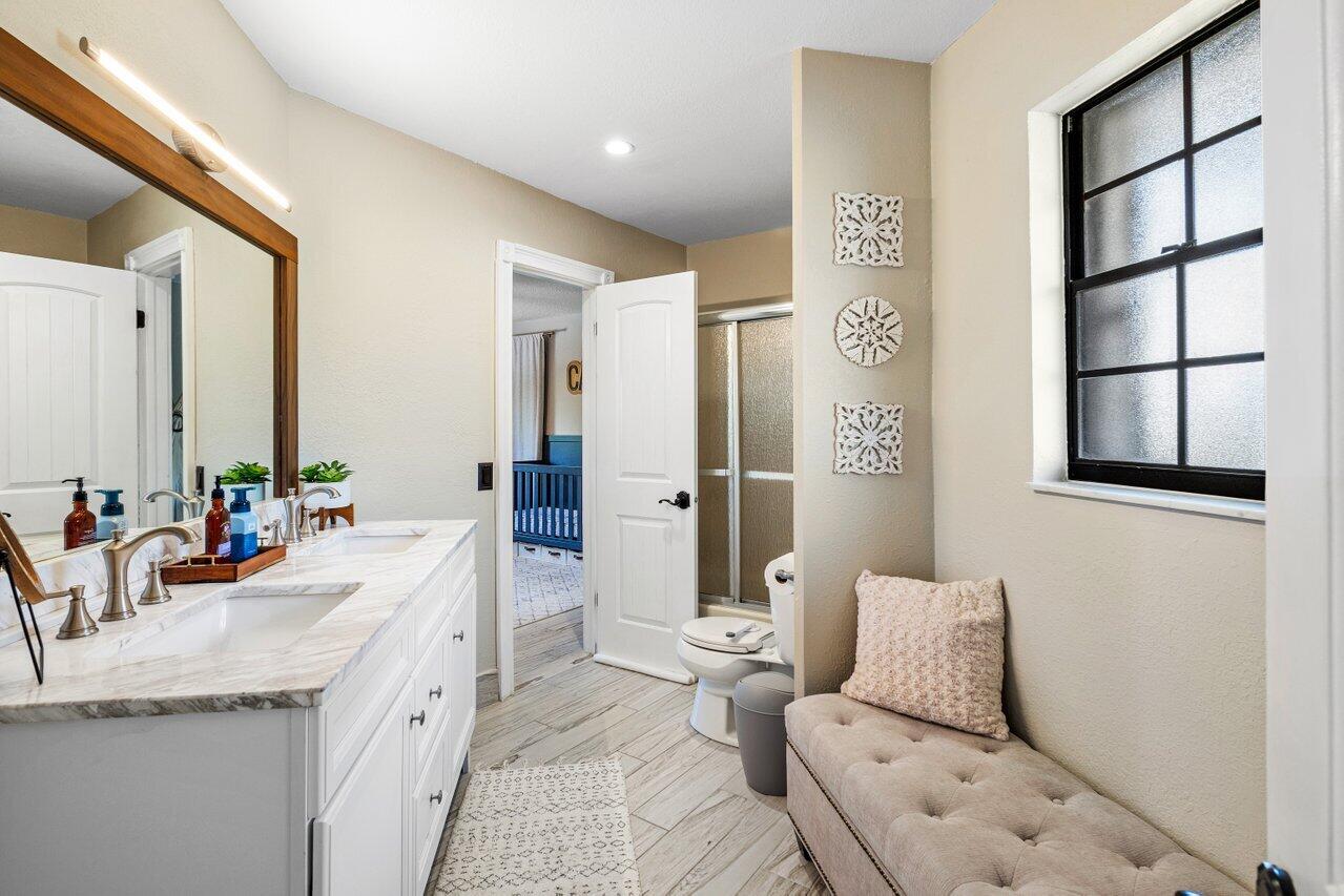20784 Boca Ridge Drive North Boca Raton, FL 33428 - Photo 29 of 39 THIRD BATHROOM