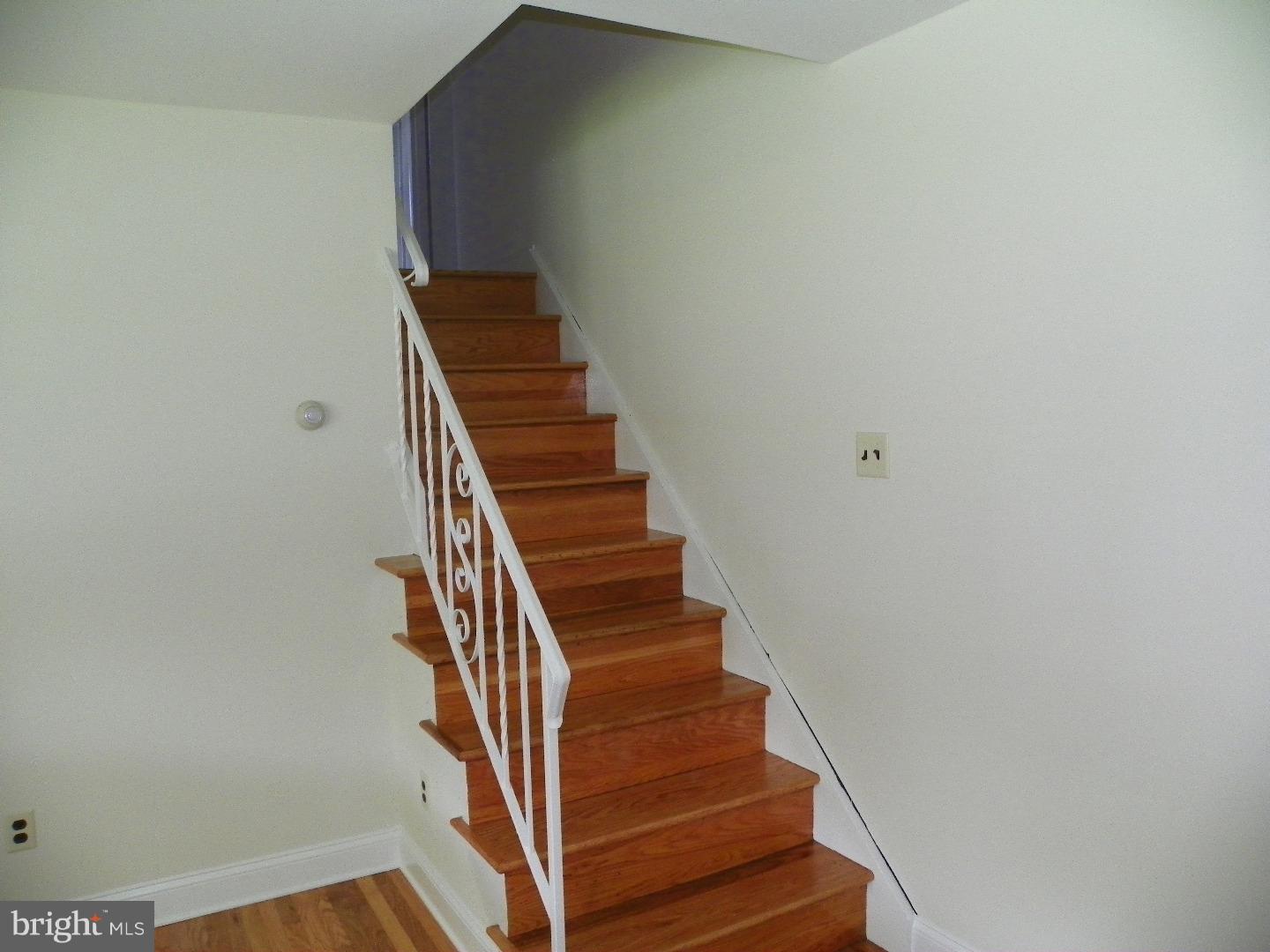 114 Cherokee Road New Britain, PA 18901 - Photo 3 of 13 Gallery Image 3