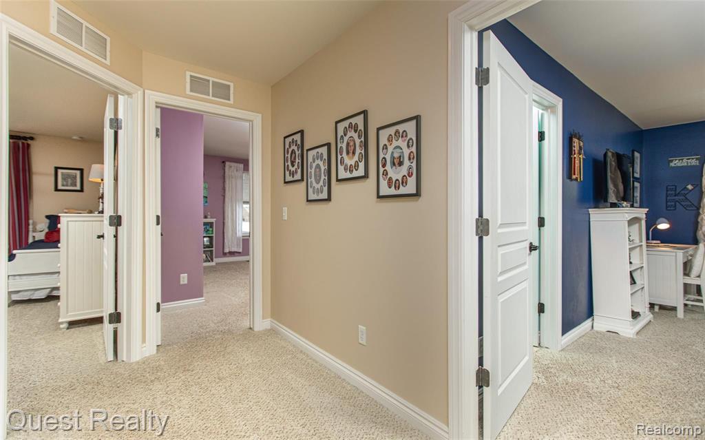 6985 Oakhurst Ridge Road Clarkston, MI 48348 - Photo 41 of 47