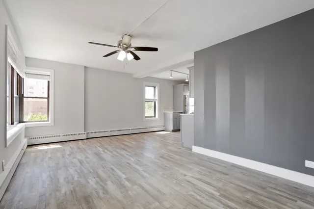 $1,821 | 5858 North Sheridan Road, Unit 508, Chicago, IL 60660