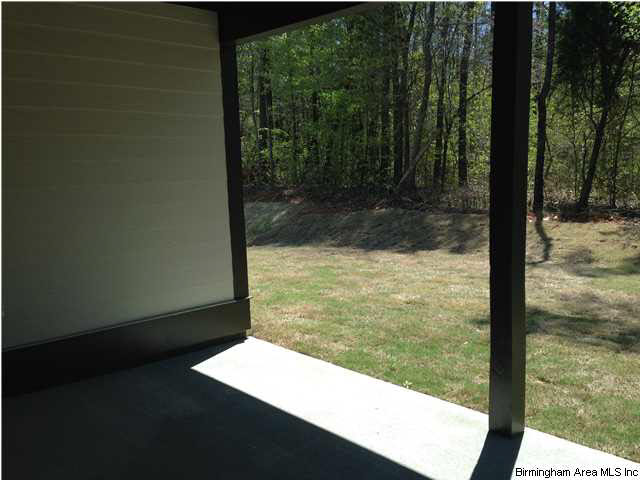 892 Valley Circle Leeds, AL 35094 - Photo 12 of 21