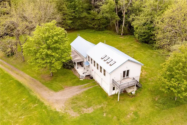 $589,500 | 161 Bell Hill Road, New Lisbon, NY 13342