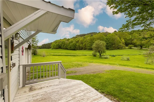 $589,500 | 161 Bell Hill Road, New Lisbon, NY 13342