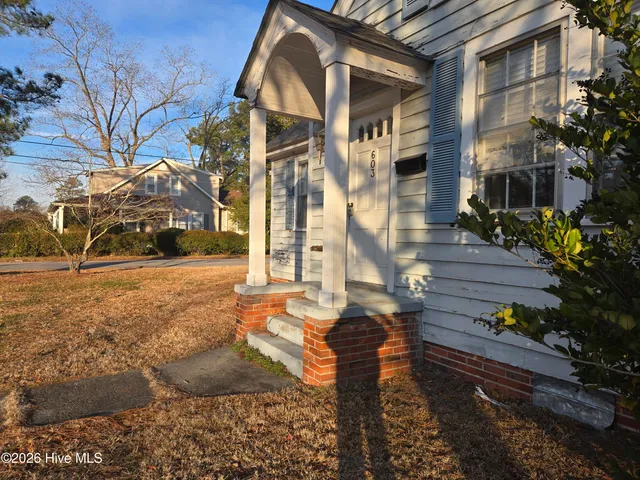 $90,000 | 603 East High Street, Murfreesboro, NC 27855