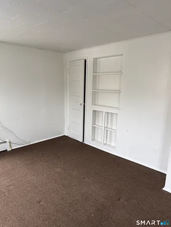 $1,550 | 33 Pilgrim Avenue, Waterbury, CT 06704
