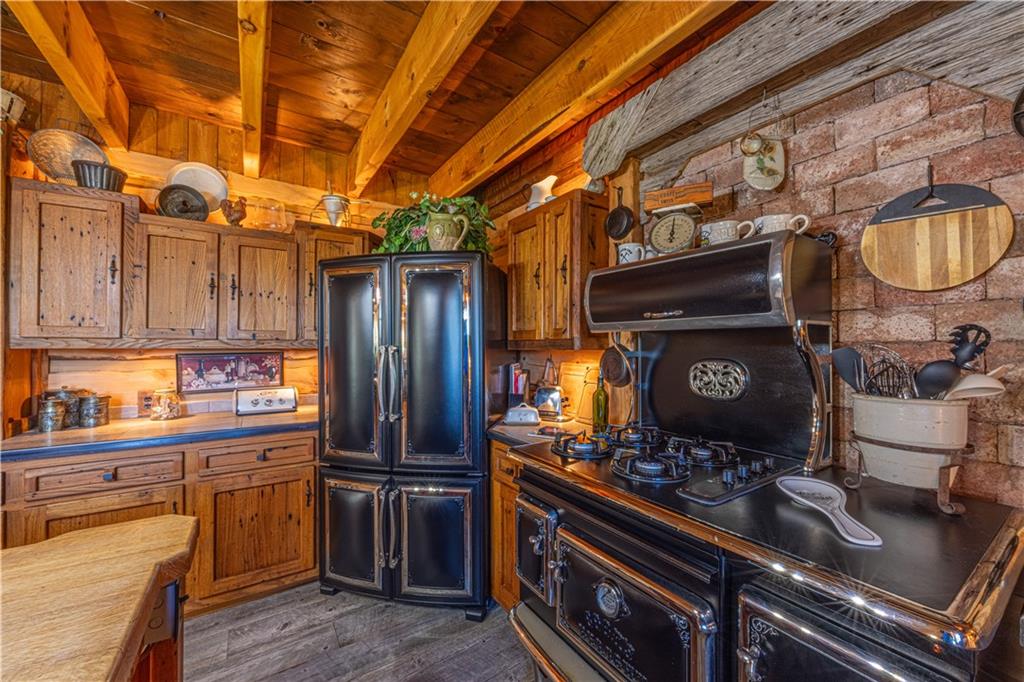 276 Starr Lane Confluence, PA 15424 - Photo 4 of 49