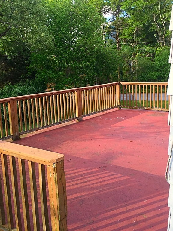 19 Homestead Road Bourne, MA 02562 - Photo 5 of 16