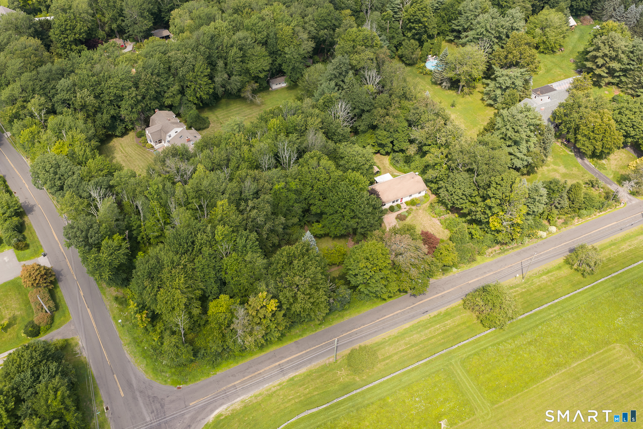 168 Rock Road Burlington, CT 06013 - Photo 3 of 34 Gallery Image 3