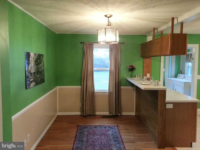 447 Ferry Road Fredericksburg, VA 22405 - Photo 6 of 15 Dining Room