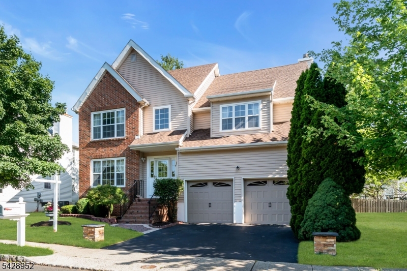 4 Leigh Road Hillsborough, NJ 08844 - Photo 2 of 50