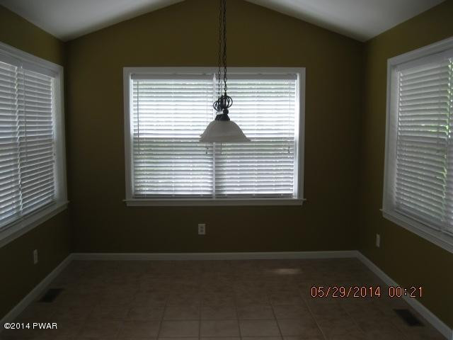 109 East Lakeview Road Lackawaxen, PA 18435 - Photo 8 of 20
