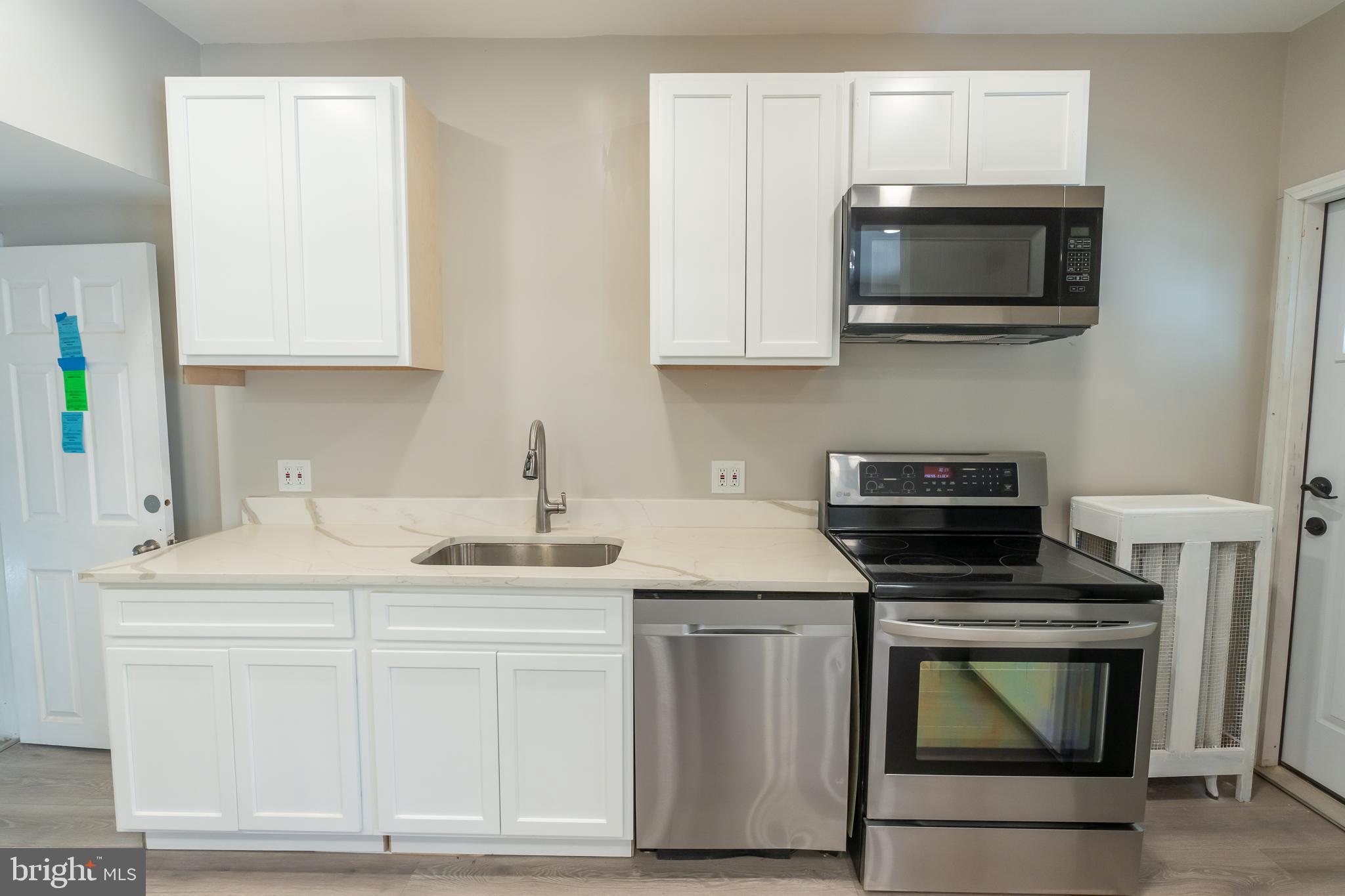 4217 Berger Avenue Baltimore, MD 21206 - Photo 5 of 21