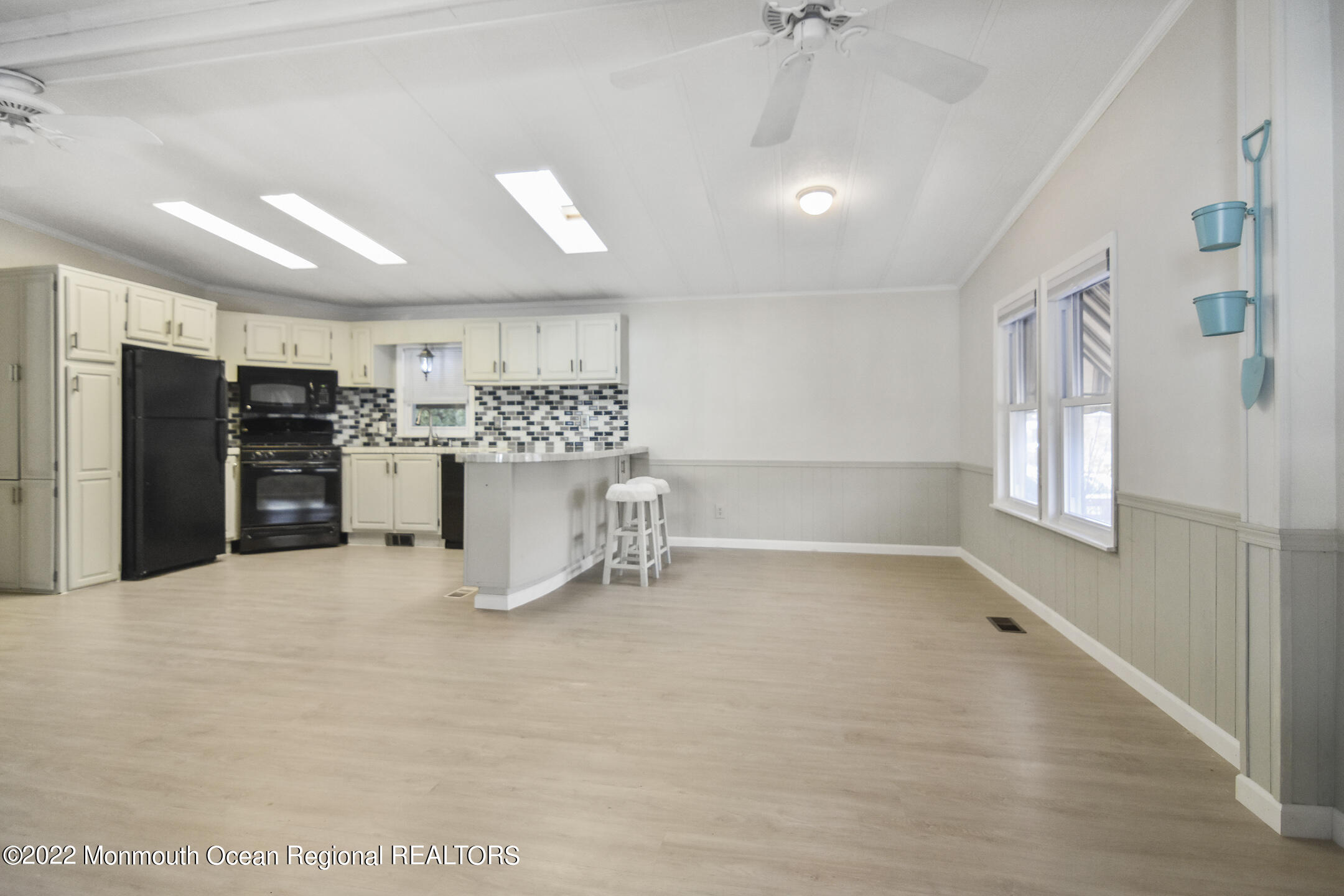 100 Douglas Drive Jackson, NJ 08527 - Photo 11 of 39 DSC_0491