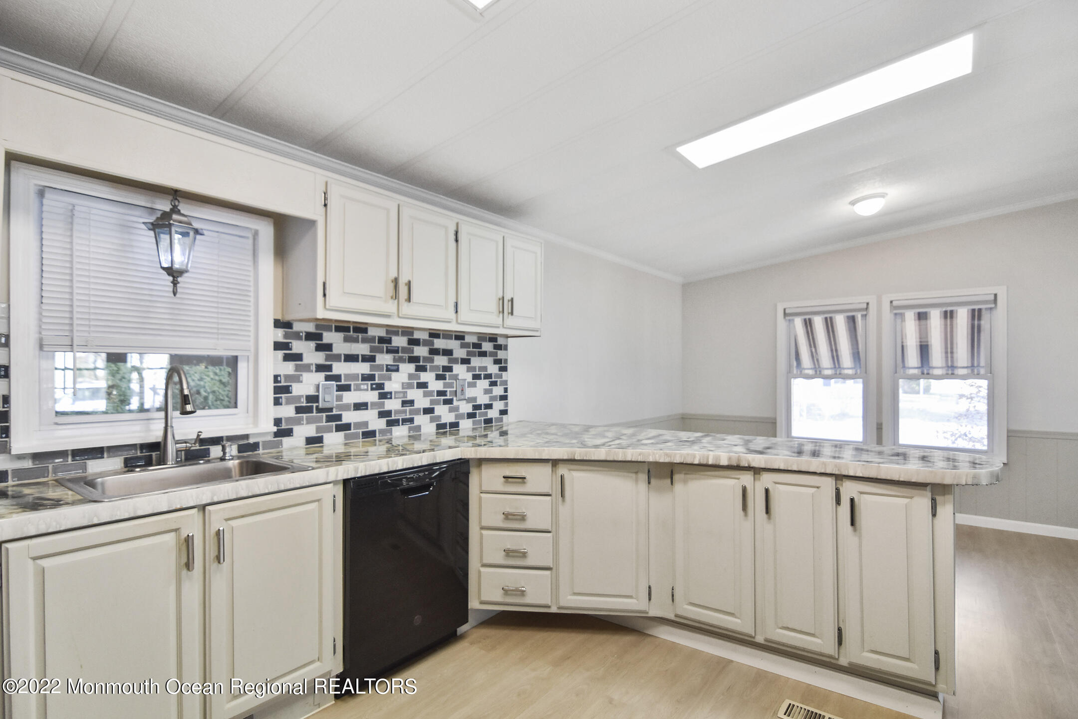 100 Douglas Drive Jackson, NJ 08527 - Photo 20 of 39 DSC_0473