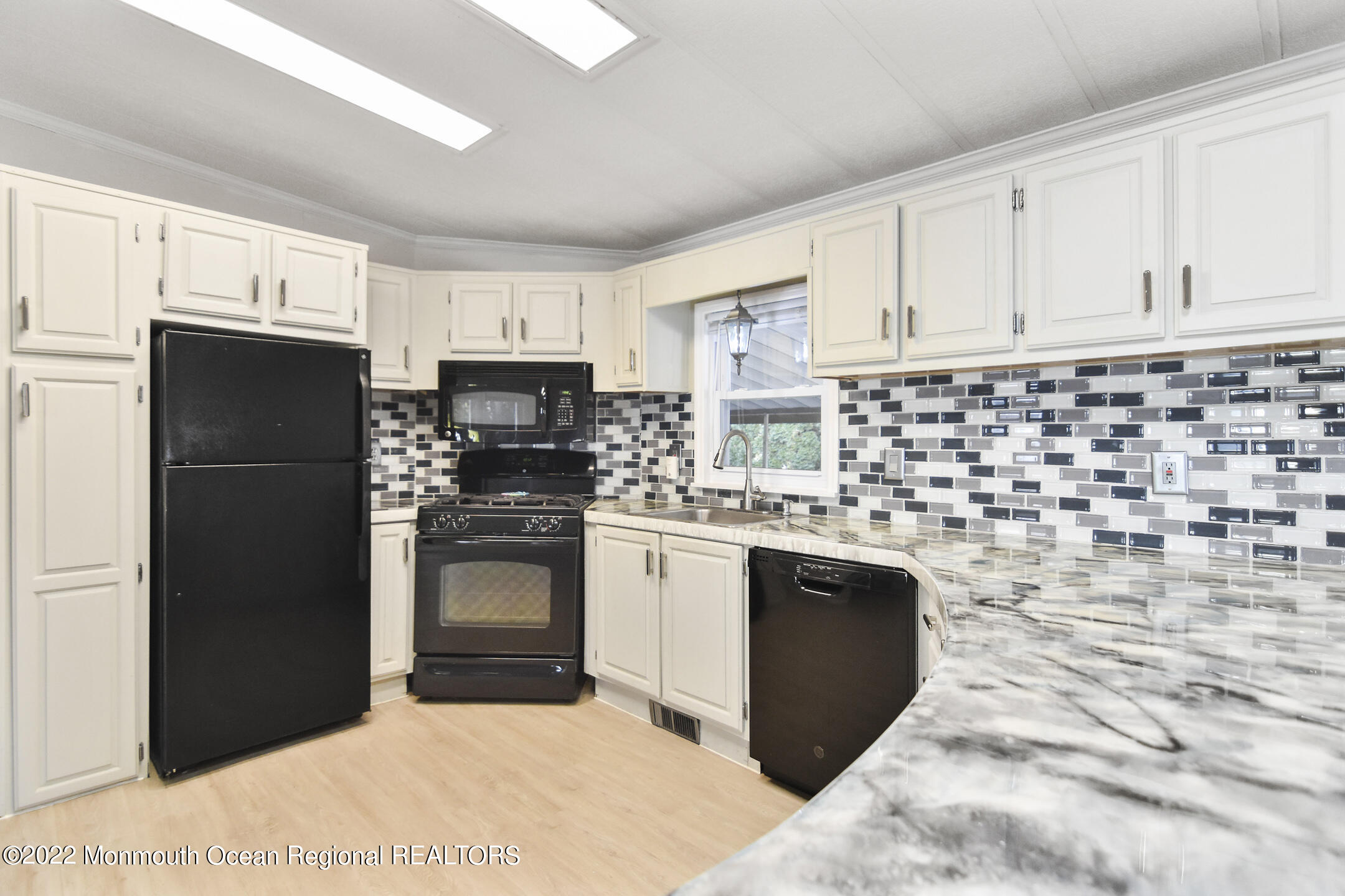 100 Douglas Drive Jackson, NJ 08527 - Photo 22 of 39 DSC_0534