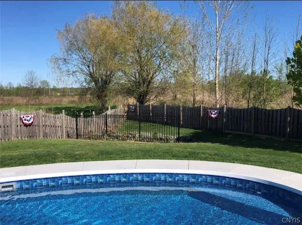 $485,000 | 7940 Joss Farm Way, Cicero, NY 13039