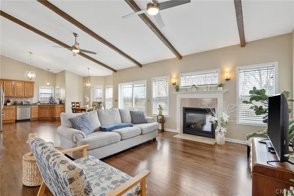 $485,000 | 7940 Joss Farm Way, Cicero, NY 13039