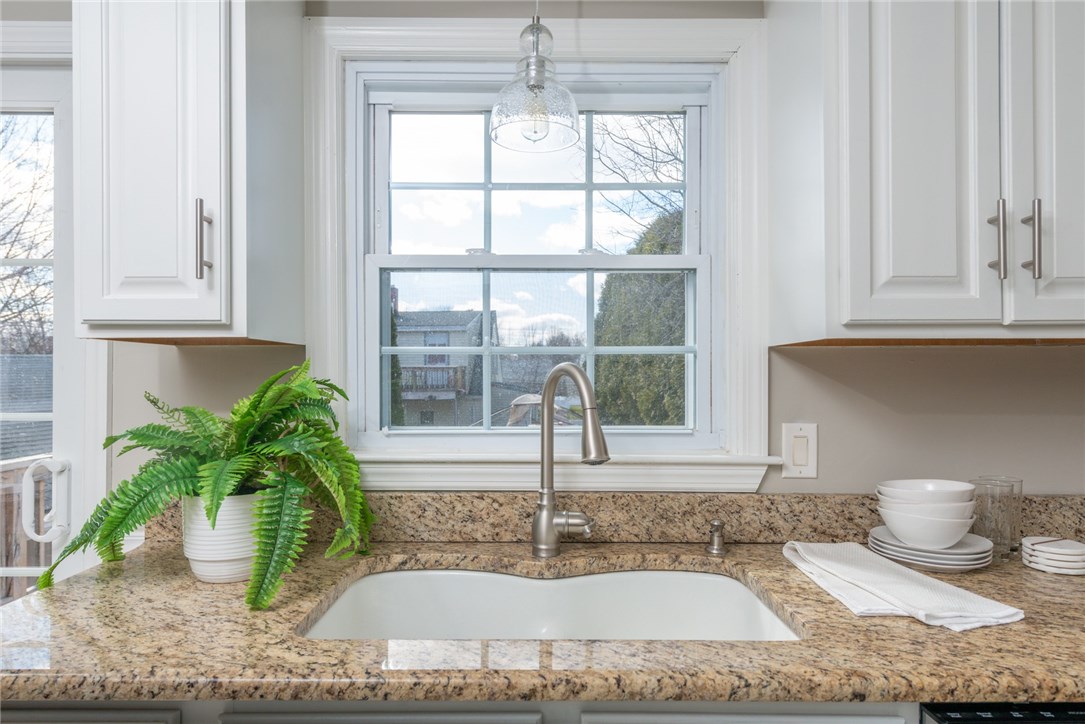 508 Bound Road Woonsocket, RI 02895 - Photo 7 of 26