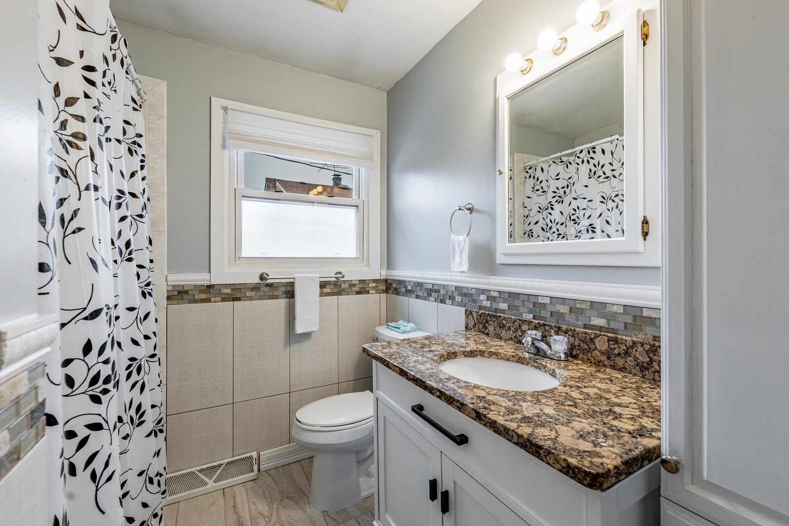 3618 148th Street Midlothian, IL 60445 - Photo 15 of 31