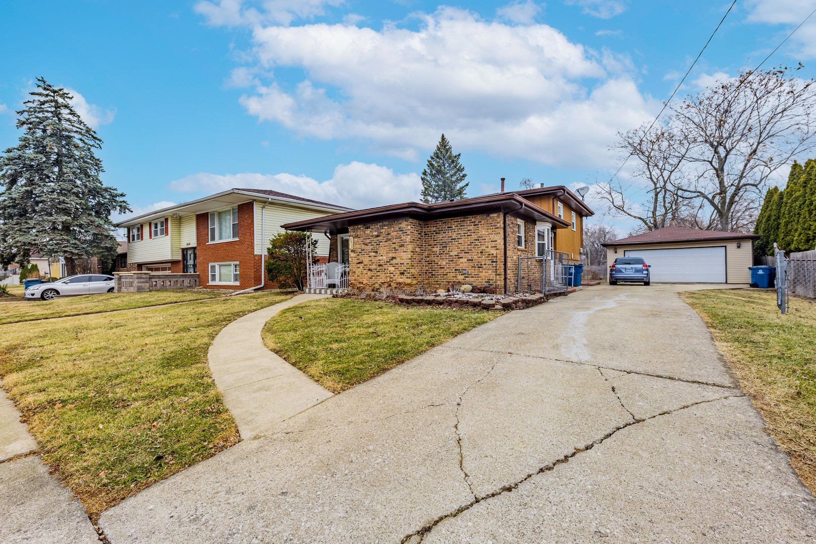 3618 148th Street Midlothian, IL 60445 - Photo 2 of 31