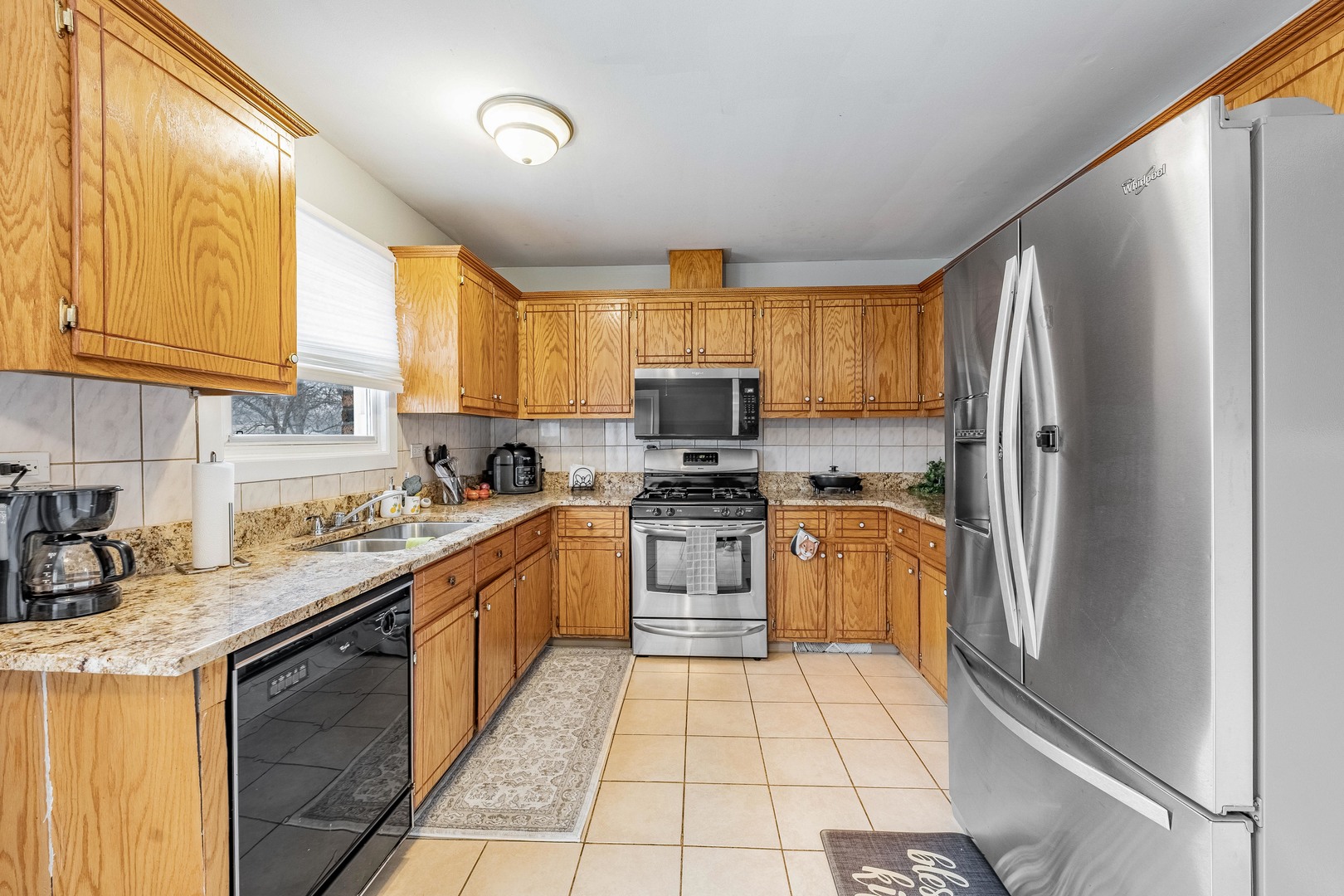 3618 148th Street Midlothian, IL 60445 - Photo 9 of 31