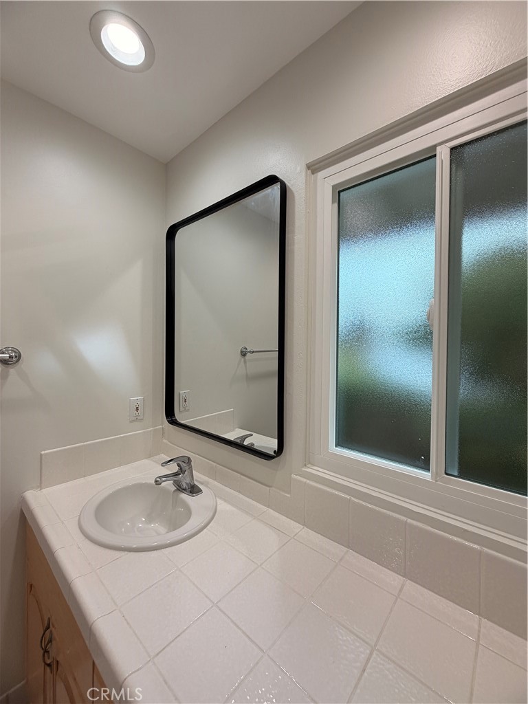28027 Ella Road Rancho Palos Verdes, CA 90275 - Photo 9 of 25