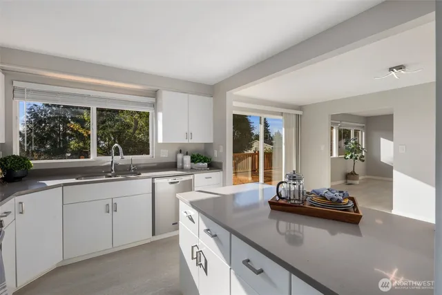 $1,799,000 | 17145 Northeast 5th Place, Bellevue, WA 98008