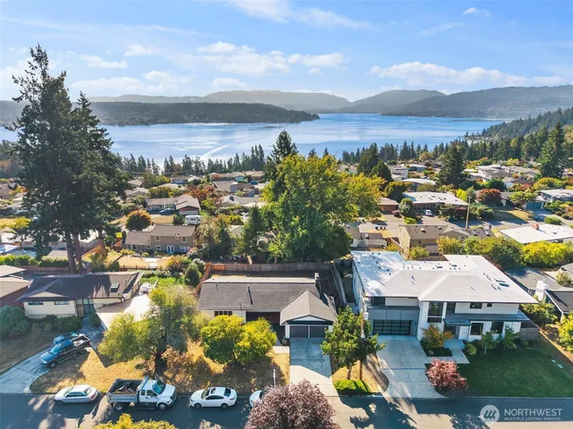 $1,799,000 | 17145 Northeast 5th Place, Bellevue, WA 98008