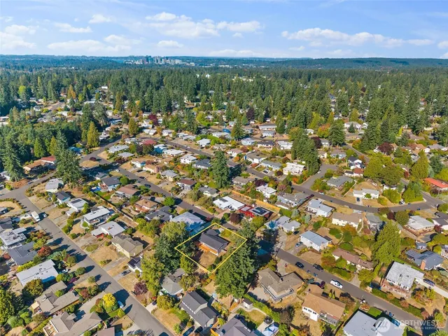 $1,799,000 | 17145 Northeast 5th Place, Bellevue, WA 98008