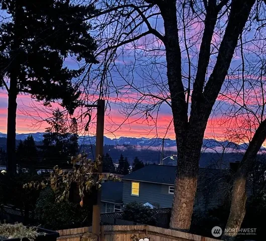 $1,799,000 | 17145 Northeast 5th Place, Bellevue, WA 98008