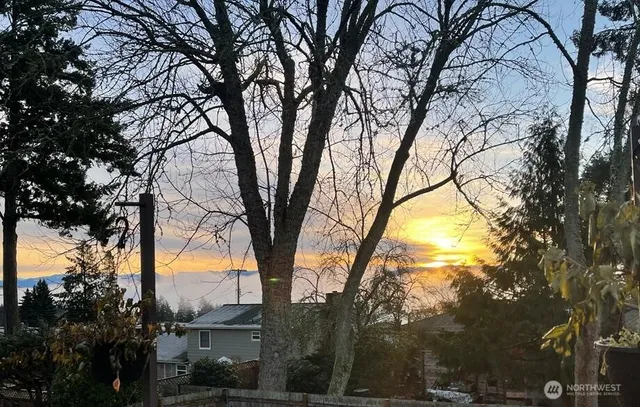 $1,799,000 | 17145 Northeast 5th Place, Bellevue, WA 98008