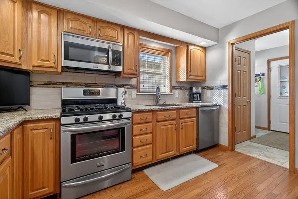 $392,500 | 43 Hole In The Wall Court, Wilmington, IL 60481