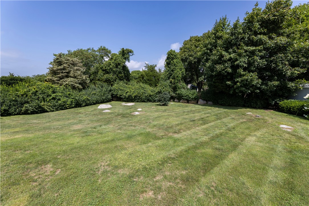 8 Upland Road Westerly, RI 02891 - Photo 39 of 44 Gallery Image 39