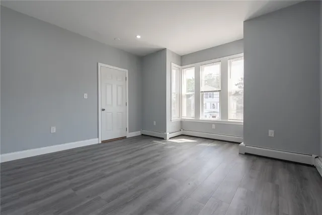 $2,000 | 49 Hollis Street, Providence, RI 02907