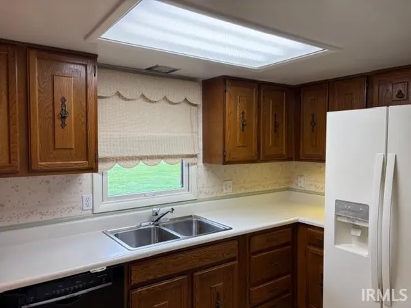 $269,400 | 1998 Memory Lane, Peru, IN 46970