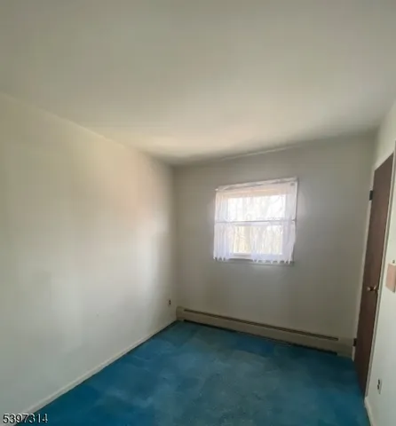 $450,000 | 15 Hemlock Drive, Vernon, NJ 07461