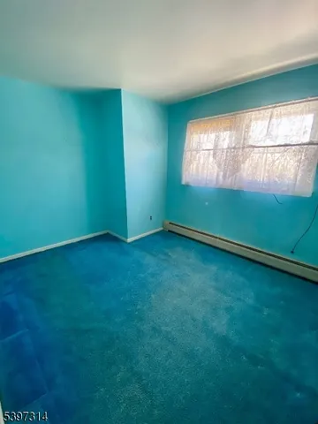 $450,000 | 15 Hemlock Drive, Vernon, NJ 07461