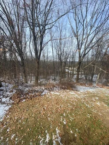 $450,000 | 15 Hemlock Drive, Vernon, NJ 07461