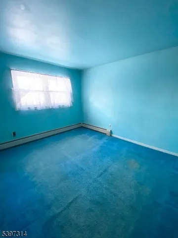 $450,000 | 15 Hemlock Drive, Vernon, NJ 07461