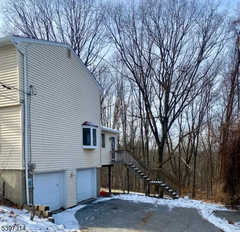 $450,000 | 15 Hemlock Drive, Vernon, NJ 07461