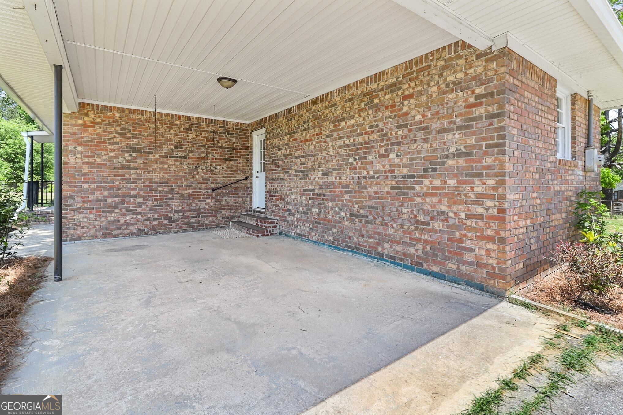 55 Welcome Sargent Road Newnan, GA 30263 - Photo 4 of 20 a view of an empty room