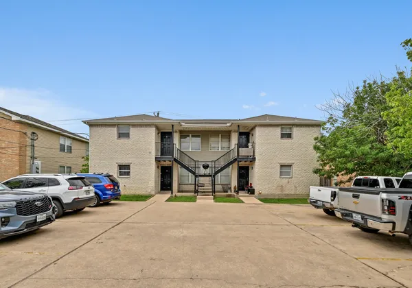 $649,999 | 2212 Katy Lane, Georgetown, TX 78626