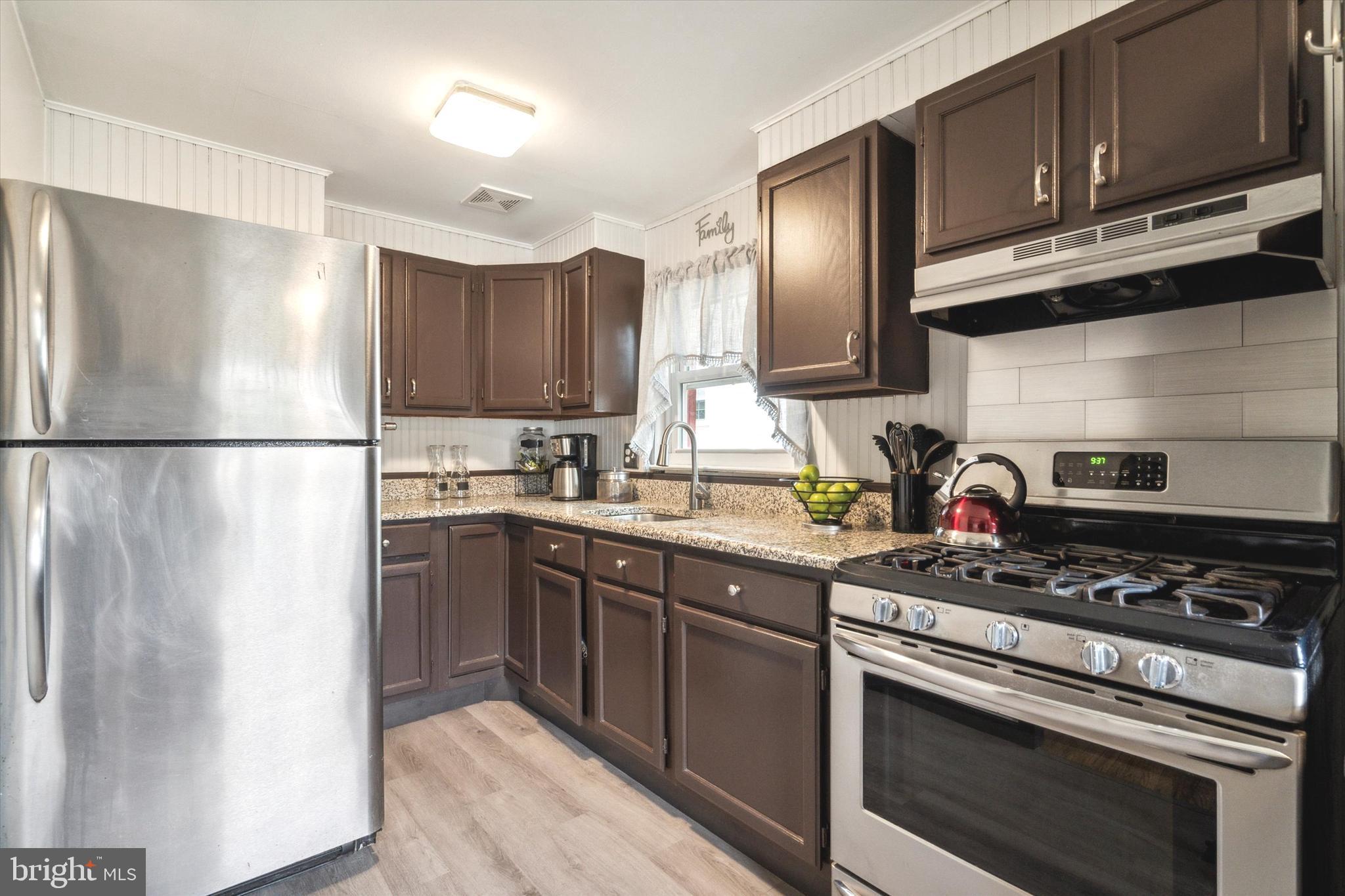 2832 Shipley Road Philadelphia, PA 19152 - Photo 12 of 31 Gallery Image 12