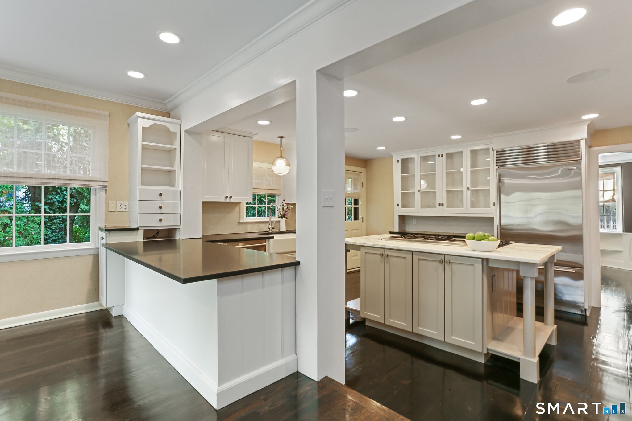 890 Silvermine Road New Canaan, CT 06840 - Photo 7 of 30